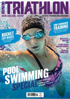 Cover of 220 Triathlon Magazine