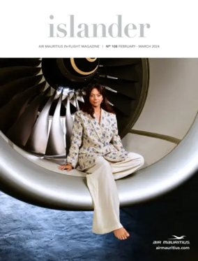Cover of Islander (English - French)
