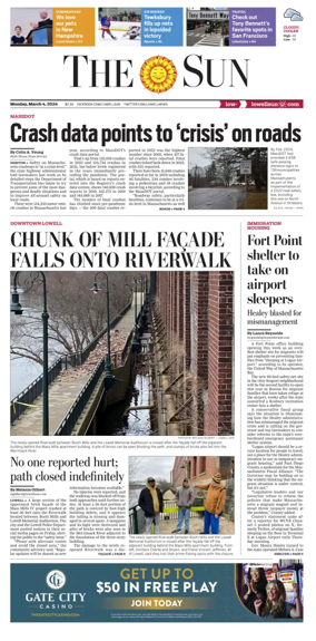 Cover of The Sun (Lowell)