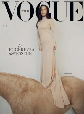 Cover of VOGUE (Italy)