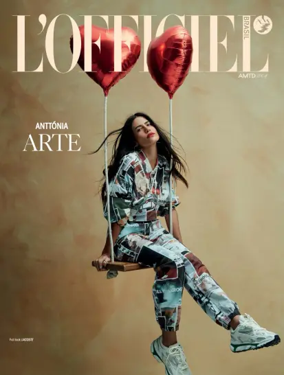 Cover of L'Officiel Brasil