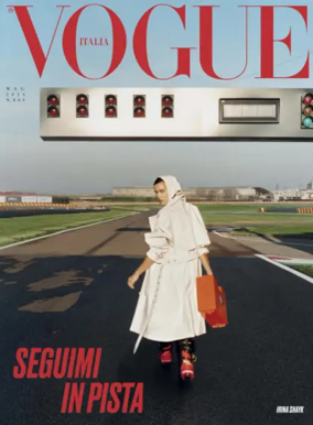 Cover of VOGUE (Italy)