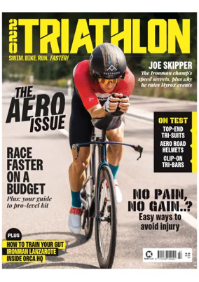 Cover of 220 Triathlon Magazine