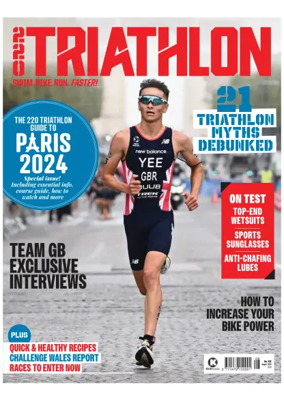 Cover of 220 Triathlon Magazine