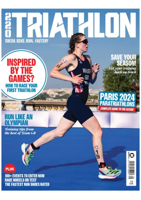 Cover of 220 Triathlon Magazine