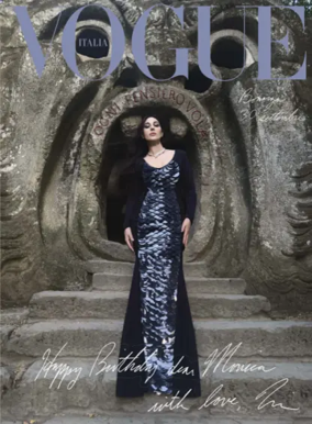 Cover of VOGUE (Italy)