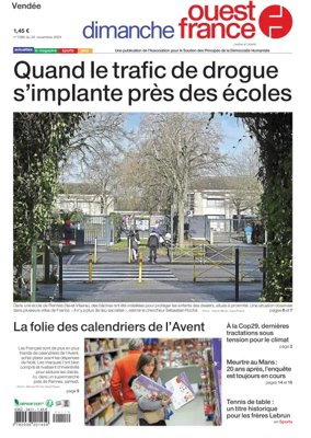 Cover of Dimanche Ouest France (Vendee)