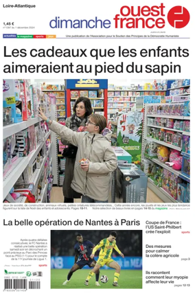 Cover of Dimanche Ouest France (Loire-Atlantique)