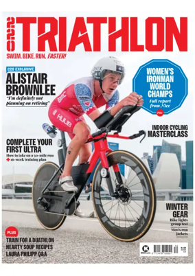 Cover of 220 Triathlon Magazine