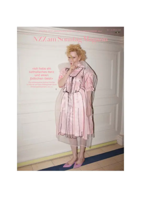 Cover of Neue Zurcher Zeitung Sunday