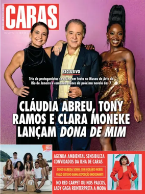 Cover of CARAS (Brazil)