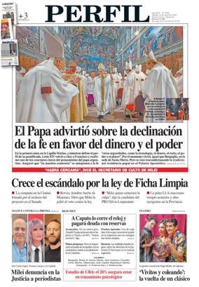 Cover of Perfil (Sabado)