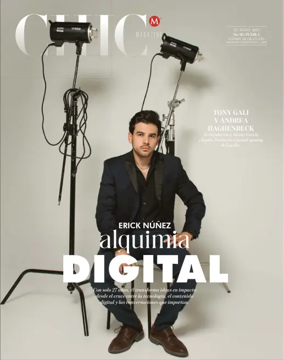 Cover of Chic Magazine Puebla