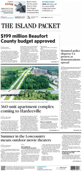 Cover of The Island Packet