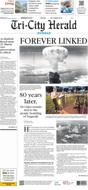 Cover of Tri-City Herald (Sunday)
