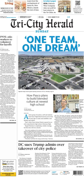 Cover of Tri-City Herald (Sunday)