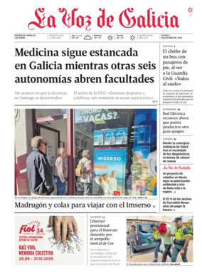 Cover of La Voz de Galicia (Carballo)