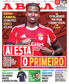 Cover of A BOLA (Portuguese)