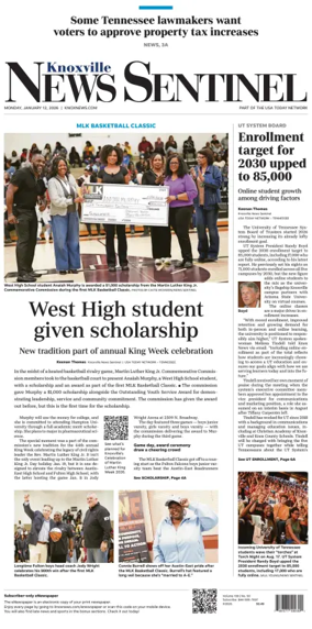 Cover of Knoxville News Sentinel