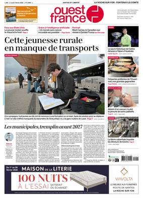 Cover of Ouest France (La Roche-sur-Yon - Fontenay-le-Comte)