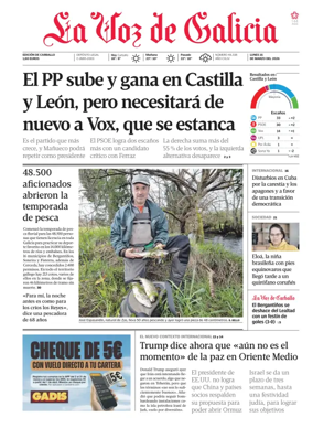 Cover of La Voz de Galicia (Carballo)