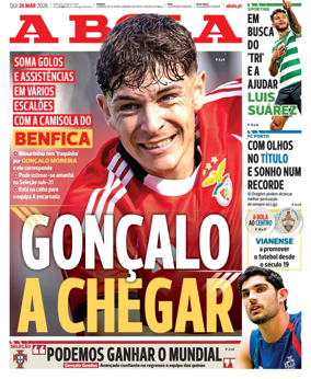 Cover of A BOLA (Portuguese)