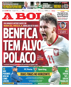 Cover of A BOLA (Portuguese)