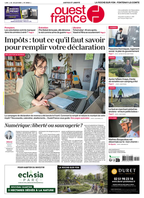 Cover of Ouest France (La Roche-sur-Yon - Fontenay-le-Comte)