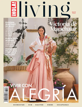 Cover of ¡HOLA! Living