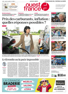 Cover of Ouest France (La Roche-sur-Yon - Fontenay-le-Comte)