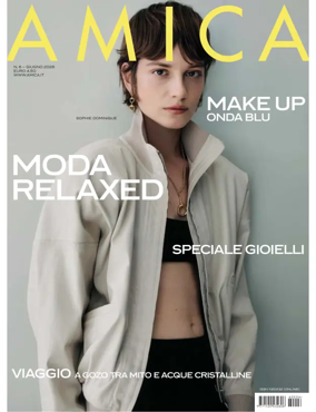 Cover of Amica