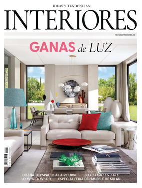 Cover of Interiores