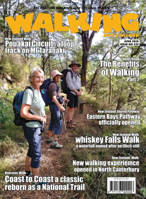 Cover of Walking New Zealand