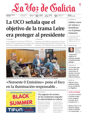 Cover of La Voz de Galicia (Carballo)