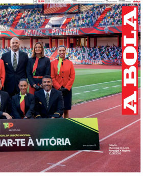 Cover of A BOLA (Portuguese)