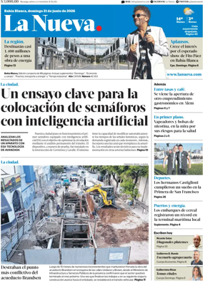 Cover of La Nueva Domingo