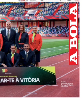Cover of A BOLA (Portuguese)