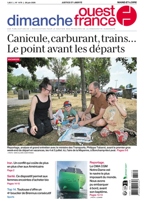 Cover of Dimanche Ouest France (Maine-et-Loire)