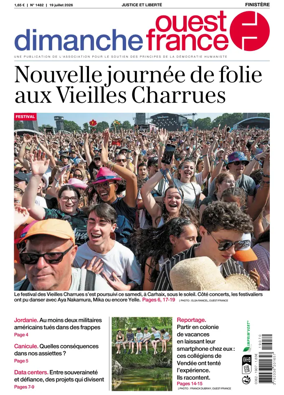 Cover of Dimanche Ouest France (Finistere)