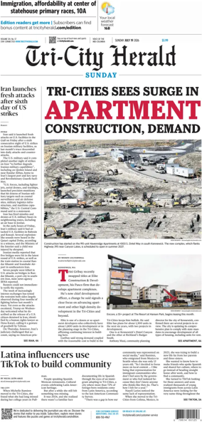 Cover of Tri-City Herald (Sunday)