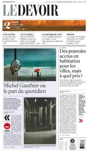 Cover of Le Devoir