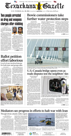 Cover of Texarkana Gazette