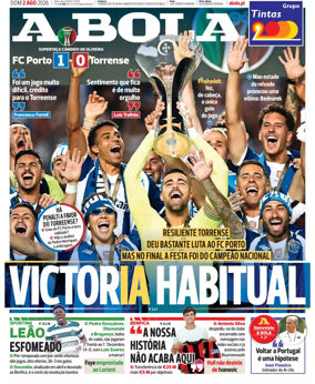 Cover of A BOLA (Portuguese)