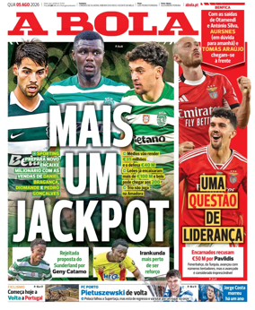 Cover of A BOLA (Portuguese)