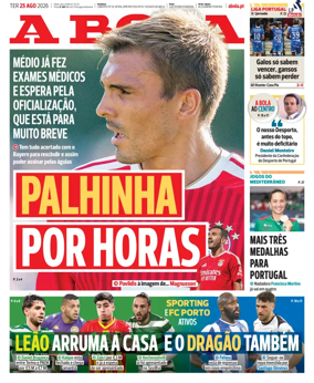 Cover of A BOLA (Portuguese)