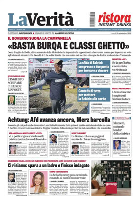 Cover of La Verita (Italia)