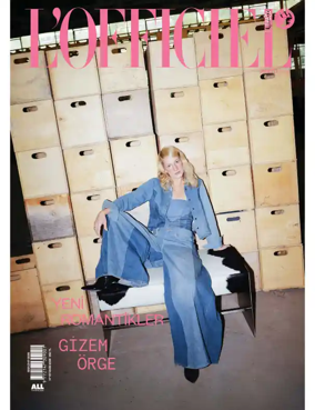 Cover of L'Officiel (Turkey)